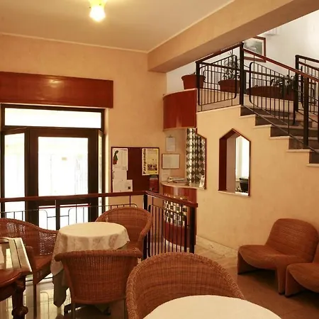 Rex Hotel 3*